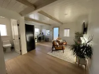 Cayucos Cottage Studio ll Modern Peak-A-Boo Ocean Views Hotels in Cayucos