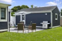 Beautiful remodeled 2 bedroom home — 5 min from the beach! 20 percent for week