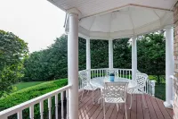 Spectacular Views, Sunrise and Sunset Over the Bay!