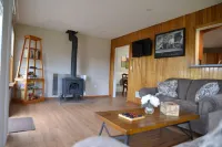 Relax with the whole family at this peaceful place to stay with gorgeous views.