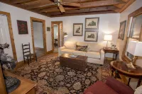 Cabell Cottage Offers The Perfect Getaway.