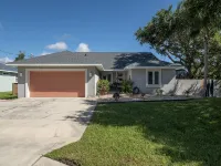 Screened Heated Pool & Hot Tub with Golf Cart - ONE Block to the BEACH!