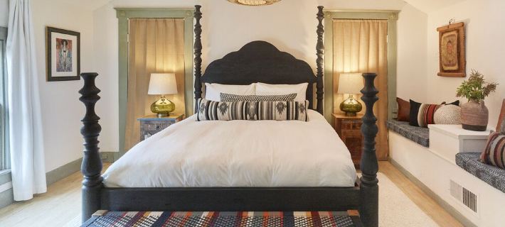 Casa la Paloma - Steps from the Sonoma Plaza with Pool and Spa Hoteles en Sonoma