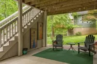 Pet Friendly Mountain Getaway, Closet to Everything