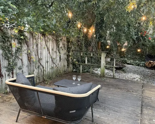 Row-home 3min drive to Central Market,Office,Patio w/ Fire Pit, Artistic Accents Hotels in Lancaster