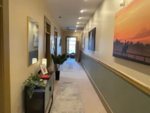 The Top Shelf on the Bourbon Trail in Historical Downtown Versailles ウッドフォードのホテル