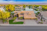 Luxury Lake Home on Arrowhead Lakes. Các khách sạn gần Thunderbird Conservation Park