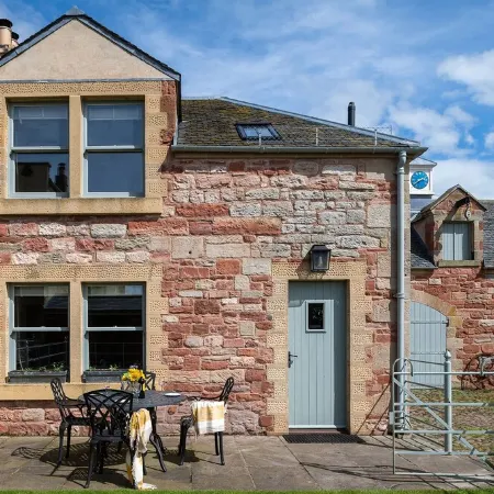 A beautiful and cosy dog friendly cottage with flexible sleeping arrangements