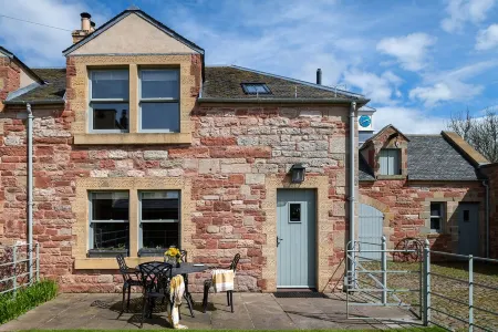 A beautiful and cosy dog friendly cottage with flexible sleeping arrangements