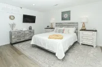 Peaceful Getaway with Fun for All! 5 min to I-80!