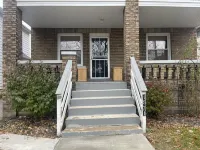 Lakewood Cozy Boho Apartment Hotels in Lakewood