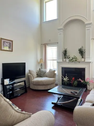 🍀 Exceptional Fully Equipped Spacious Home 1 King & 2 Queen BRs