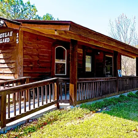 Beautiful Cabin 8 minutes from The Crater of Diamonds