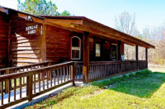 Beautiful Cabin 8 minutes from The Crater of Diamonds