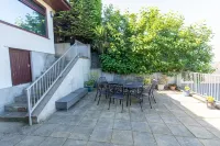 梅奈海峽景觀美麗家庭度假屋