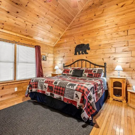 1BR Cozy Cabin - Romantic, Hot Tub, Couples, RELAX in Pigeon Forge