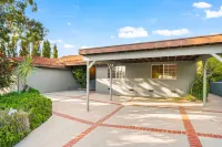 Picturesque Laurel Canyon Home w/Heated Pool/Spa - 3-Star
