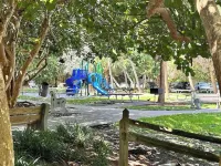 Coastal Casa~Walk to Beach~Pet Friendly~Boat & Golf Cart Rentals~3BR/2Bath