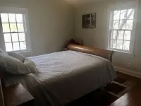 LAKEFRONT HIDDEN GEM ! Hotels in Sugar Creek