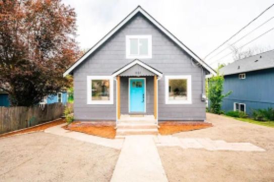 Port Orchard Retreat- 5 Minutes from Downtown