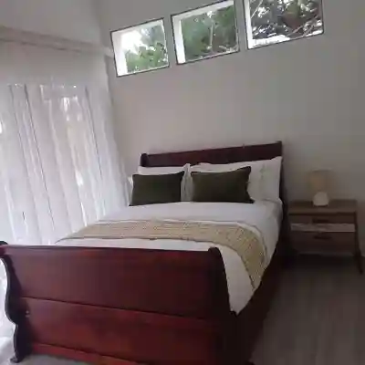 Cosy 2 bedroom apartment in a prominent area of East London Nahoon Rooms