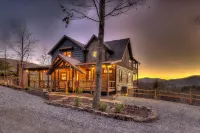 Sunrock Mountain Dream I & II ~ 2 SideBySide Luxury Cabins