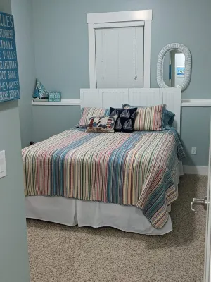 COMFORTABLE LUXURY <br>Lake Michigan beaches sunsets lighthouses trails