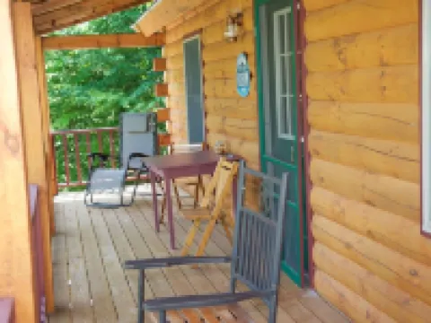 Log Cabin in the White Mountains Hotels in Gorham