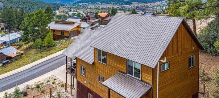 "Pagosa's - Hill Top House" Hot Tub/Pool Table/Decks/Fire Pit/ Pet Friendly Hotels in Archuleta County