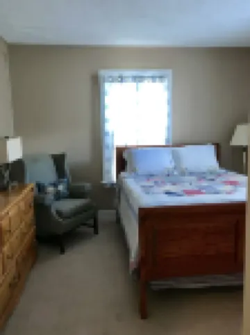 Lovely Downtown Beverly