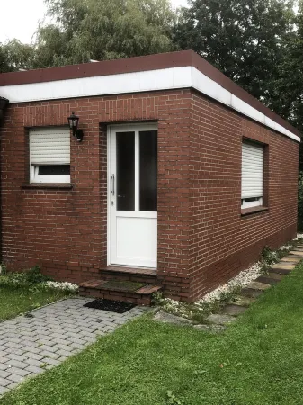 Ferienwohnung Paloma 4 Отели в г. Крумхёрн