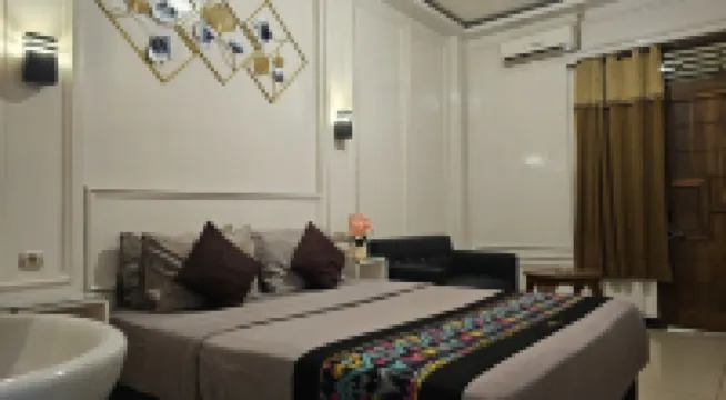 호텔 묵티 자야