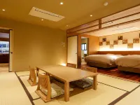 Yuraku Kinosaki Spa & Gardens Hotels near Genbudo Park
