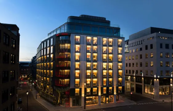 The BoTree London, Curio Collection by Hilton Außen Photos