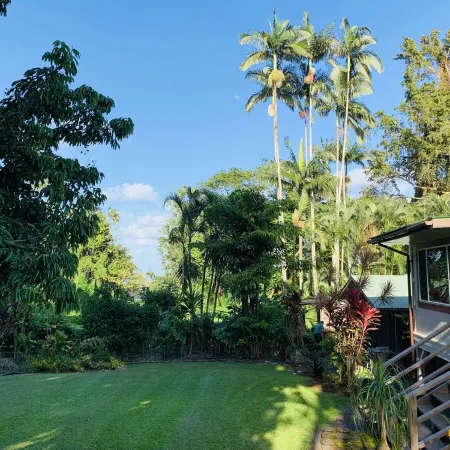 Spacious Historic Estate ~ 5 Min Walk to Hilo & Bay Front