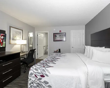 Red Roof Inn Defuniak Springs Hotels in Walton County