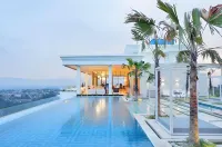 Art Deco Luxury Hotel & Residence - Pools