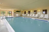 Holiday Inn Express Syracuse-Fairgrounds Hotels in Baldwinsville