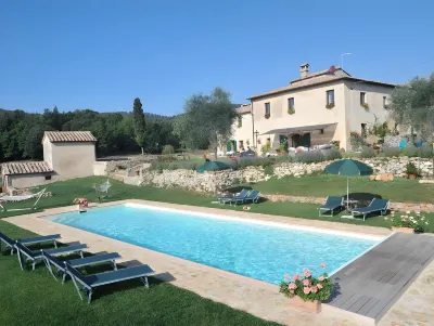 La Canonica di San Michele Hôtels à : Monteriggioni