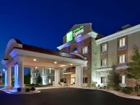 Holiday Inn Express & Suites Twin Falls Hotels in Twin Falls