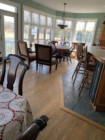 Beautiful Country Farm home to many rescue animals Отели в г. Lapeer County