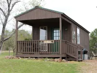 Fish Cabin at Mountain View Retreat Hotels in Latimer County