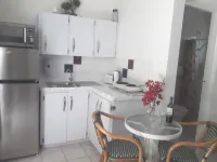 First Day Hotel on Aruba Hotels in Matividiri