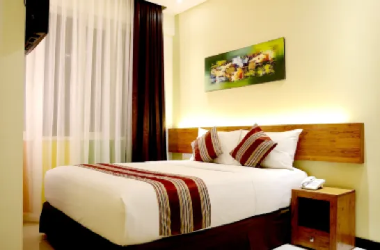 Biz Boulevard Hotel Hotels in North Wenang