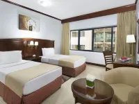 Admiral Plaza Hotel Hotels near Wimpy Restaurant