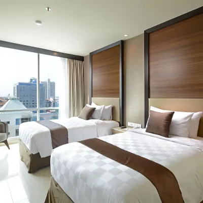 Aria Centra Surabaya Hotels near Pasar Genteng