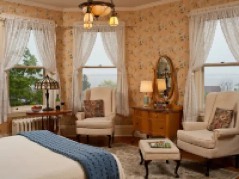 Old Rittenhouse Inn Hotels in Bayfield