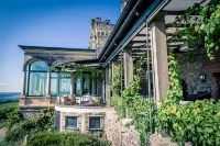 Burg & Gästehaus by Schwarzenstein Hotels in Geisenheim