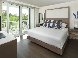 Baker's Cay Resort Key Largo, Curio Collection by Hilton