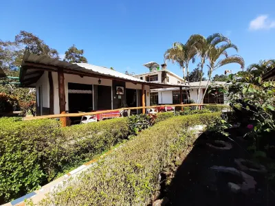Suymar Ecolodge Galapagos Hotel in zona Los Gemelos